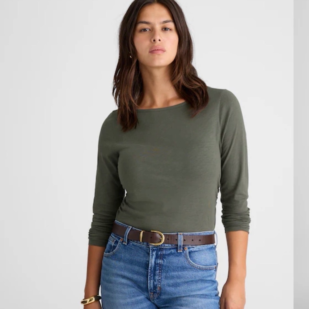 Madewell Ruched Crewneck Long-Sleeve Tee in Soft Slub